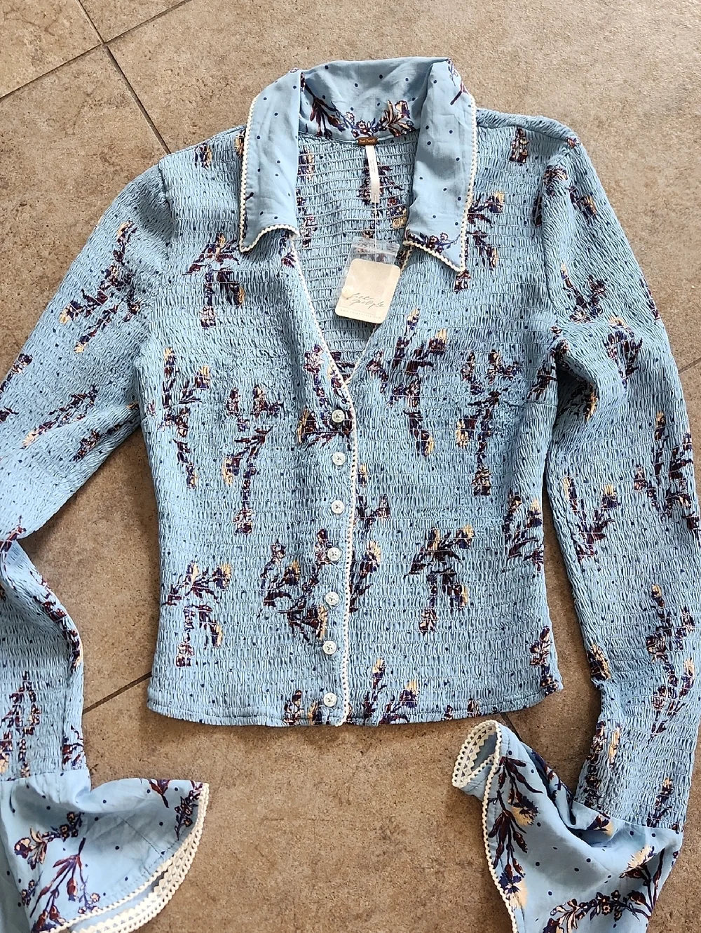 NWT..Free People Top - Picture 2 of 12